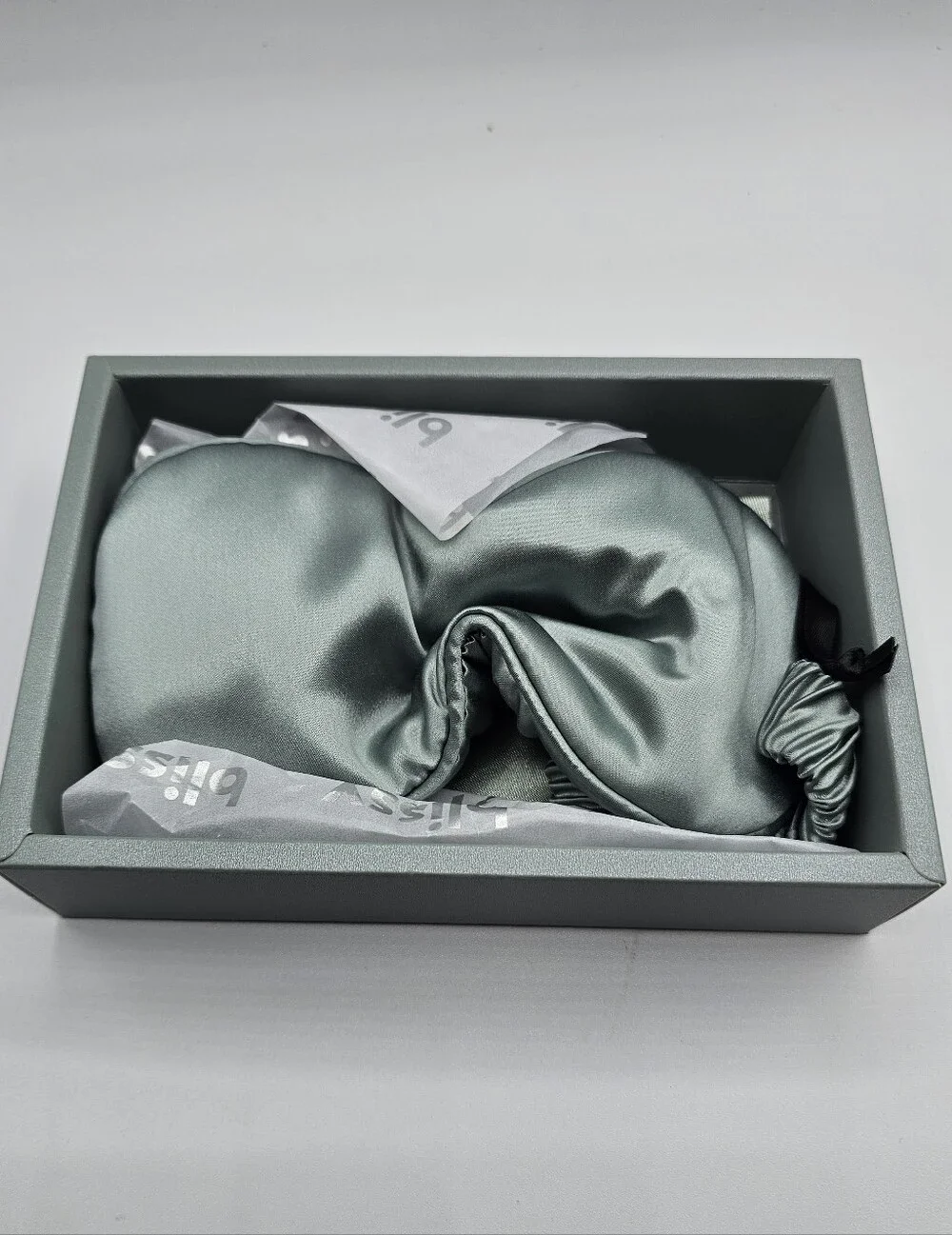 Blissy Mulberry Silk Sleep Mask in Matcha